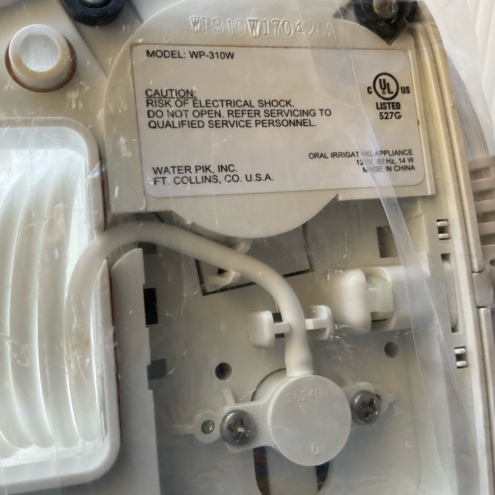 Waterpik Waterflosser in White WP-310W - Picture 2 of 6